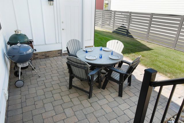 5766 Hickory Drive, Lewis Center, OH 43035