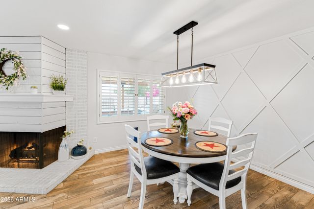 313 E EL CAMINITO Drive, Phoenix, AZ 85020