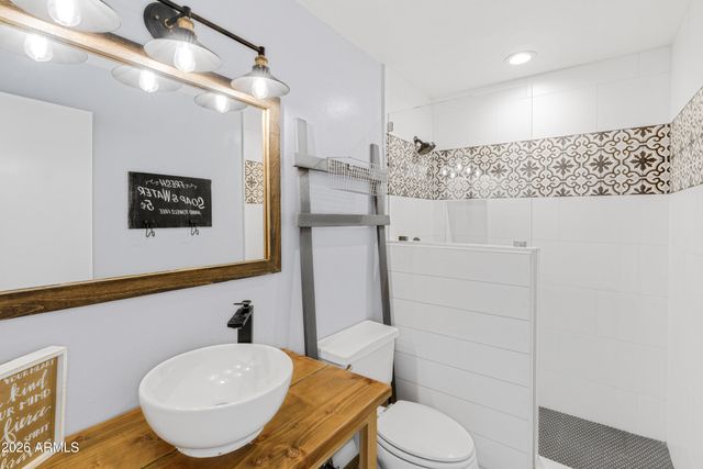 313 E EL CAMINITO Drive, Phoenix, AZ 85020