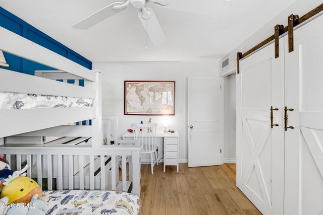 313 E EL CAMINITO Drive, Phoenix, AZ 85020