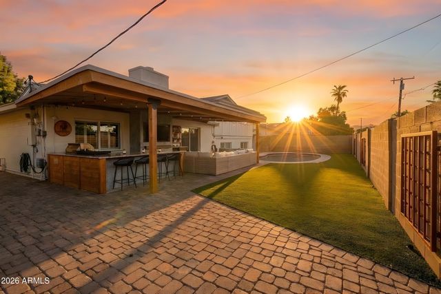 313 E EL CAMINITO Drive, Phoenix, AZ 85020