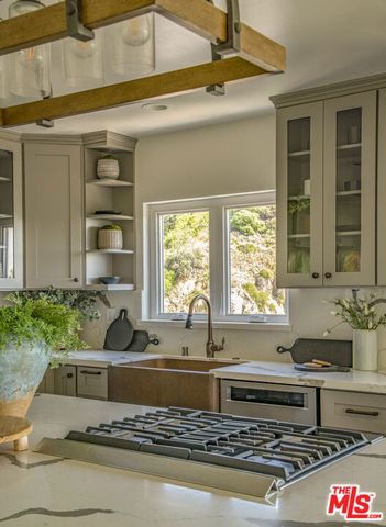 2370 San Marco Drive, Los Angeles, CA 90068