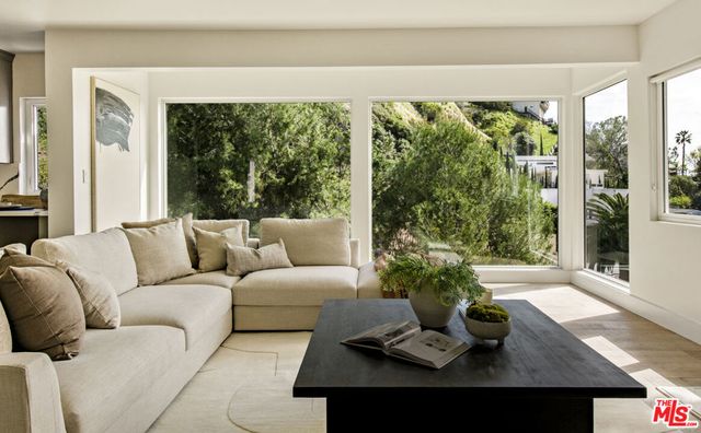 2370 San Marco Drive, Los Angeles, CA 90068