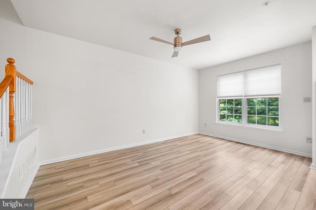 447 FORT HILL CIR, Fort Washington, PA 19034
