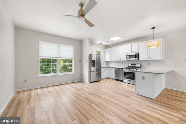 447 FORT HILL CIR, Fort Washington, PA 19034