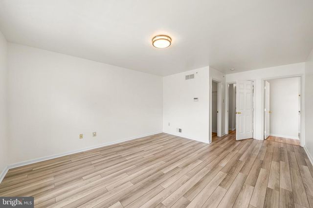 447 FORT HILL CIR, Fort Washington, PA 19034