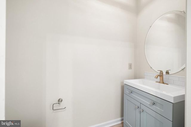 447 FORT HILL CIR, Fort Washington, PA 19034