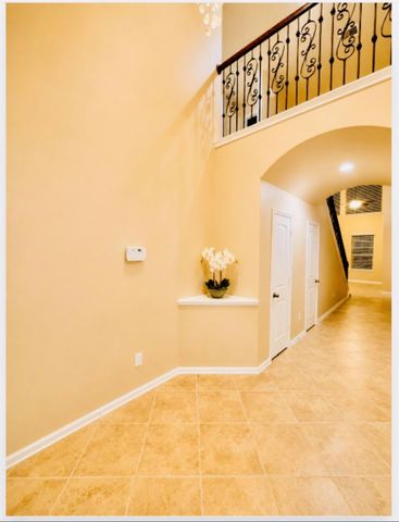 1239 Maple Ace Drive, Katy, TX 77493