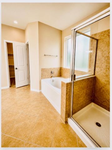1239 Maple Ace Drive, Katy, TX 77493