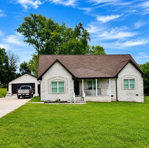 180 Mockingbird Ln, Hartsville, TN 37074