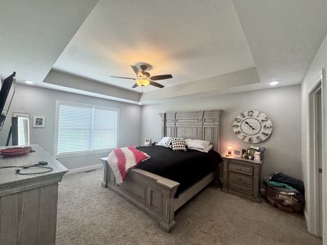180 Mockingbird Ln, Hartsville, TN 37074