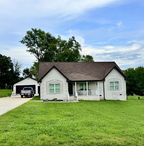 180 Mockingbird Ln, Hartsville, TN 37074