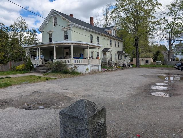 22 Pine Street, Exeter, NH 03833