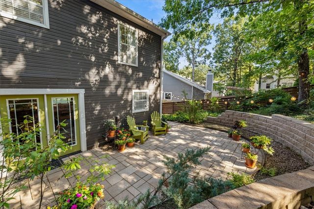 3227 Kings Cross, Fayetteville, AR 72703