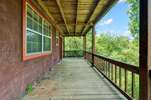 252 River Run Road, Calhoun, TN 37309