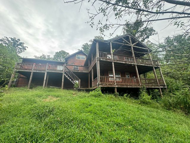 252 River Run Road, Calhoun, TN 37309