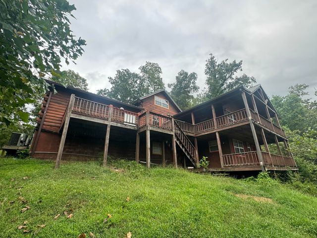 252 River Run Road, Calhoun, TN 37309