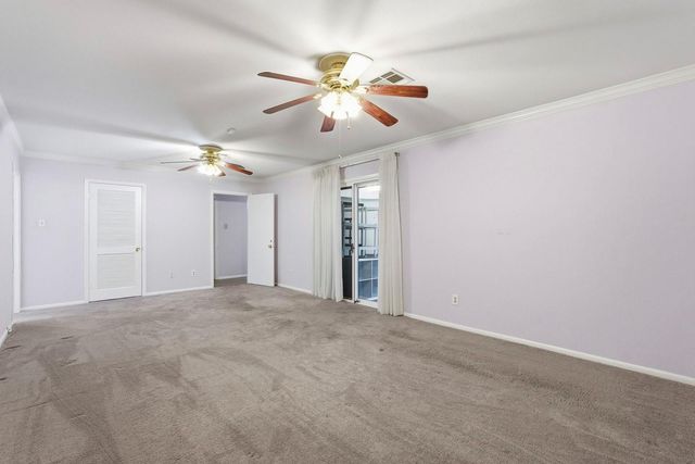 1718 Fairhill Circle, Texas City, TX 77591