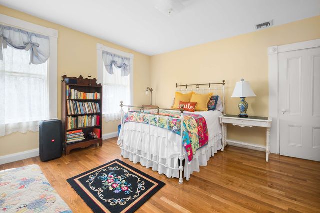 88 York Street, York, ME 03909