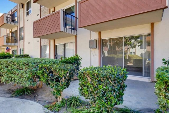 5585 E Pacific Coast Highway East 107, Long Beach, CA 90804