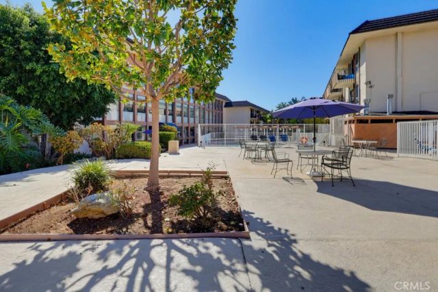 5585 E Pacific Coast Highway East 107, Long Beach, CA 90804