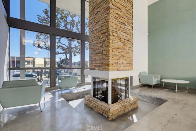 5585 E Pacific Coast Highway East 107, Long Beach, CA 90804