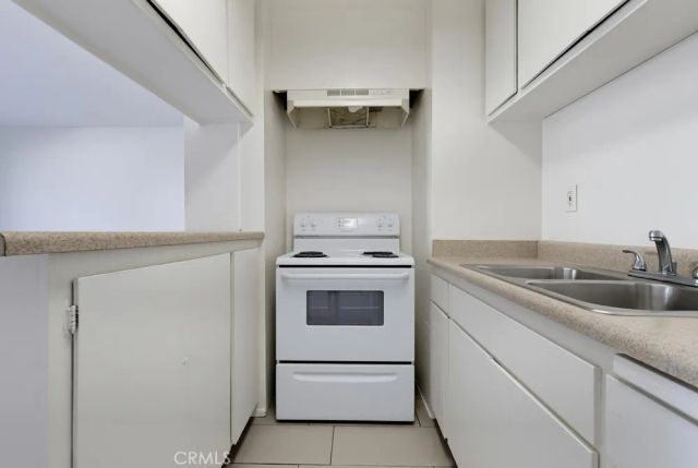 5585 E Pacific Coast Highway East 107, Long Beach, CA 90804