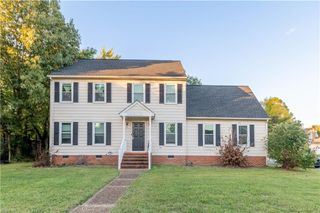 944 Colleen DR, Newport News, VA 23608