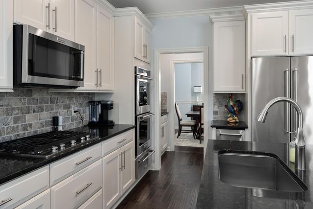 9059 Mediterra Place, Dublin, OH 43016