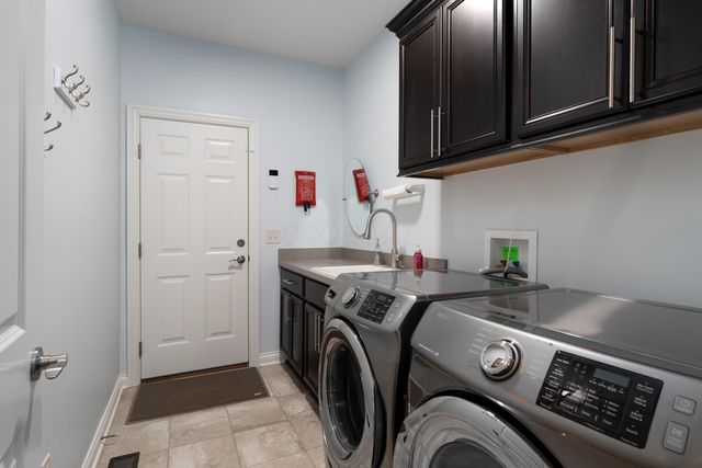 9059 Mediterra Place, Dublin, OH 43016