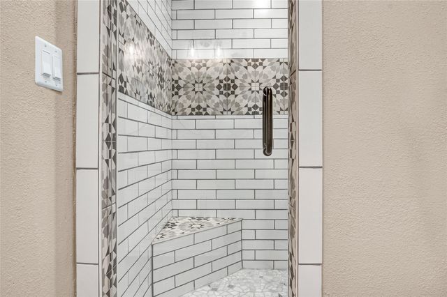 6023 Sean Court, Humble, TX 77346