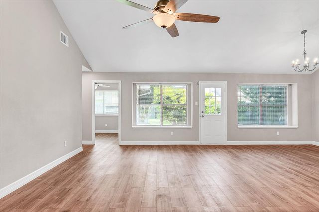 6023 Sean Court, Humble, TX 77346