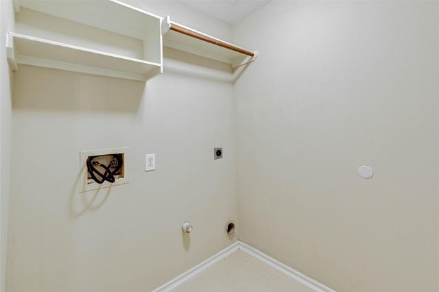 5207 Flax Bourton Street, Humble, TX 77346