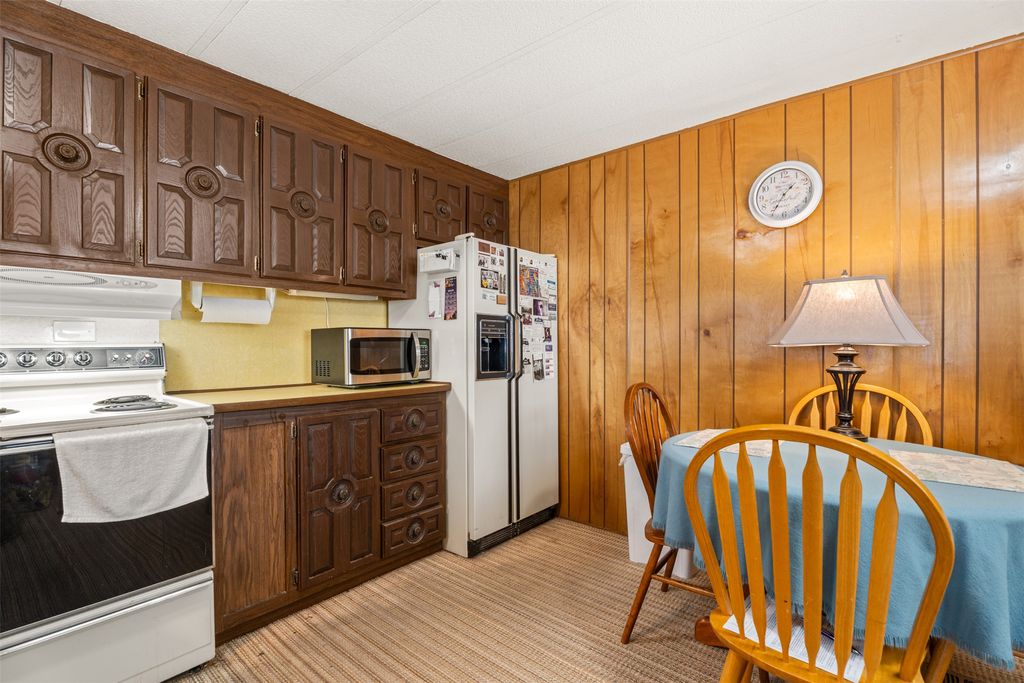 310 Harbison Drive, Hamilton, MT 59840 photo 12