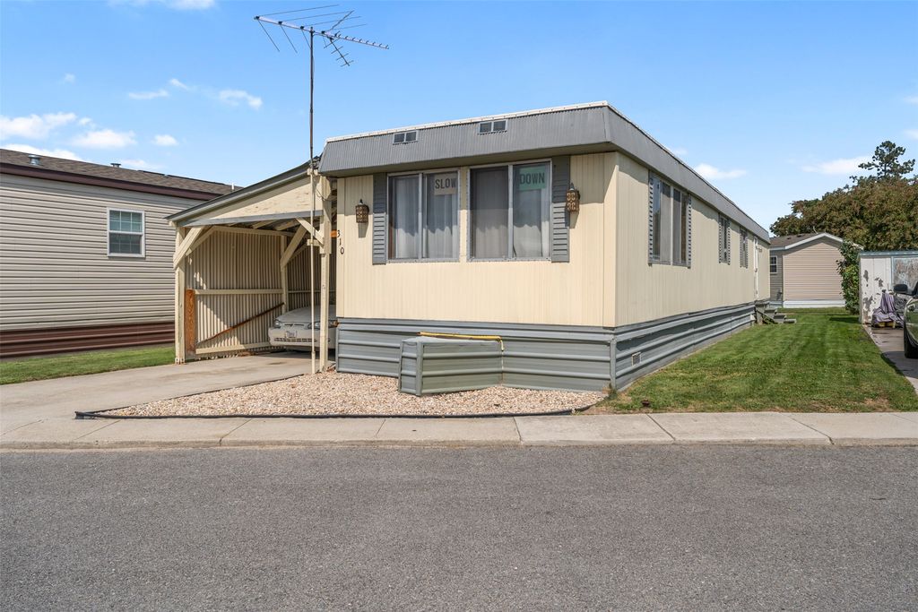 310 Harbison Drive, Hamilton, MT 59840 photo 2