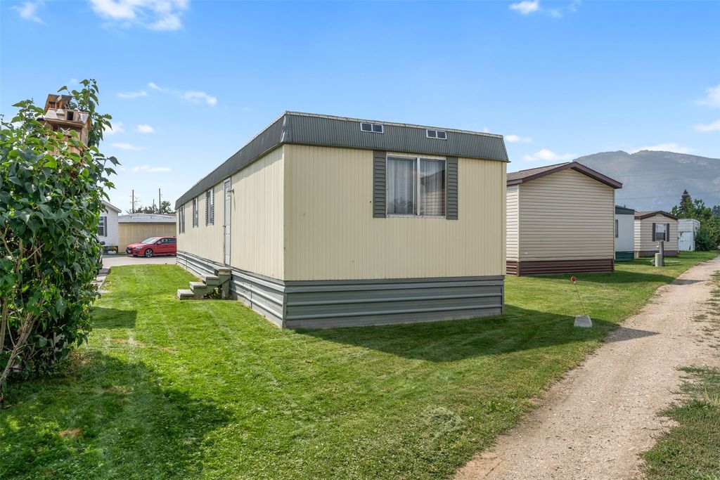 310 Harbison Drive, Hamilton, MT 59840 photo 3