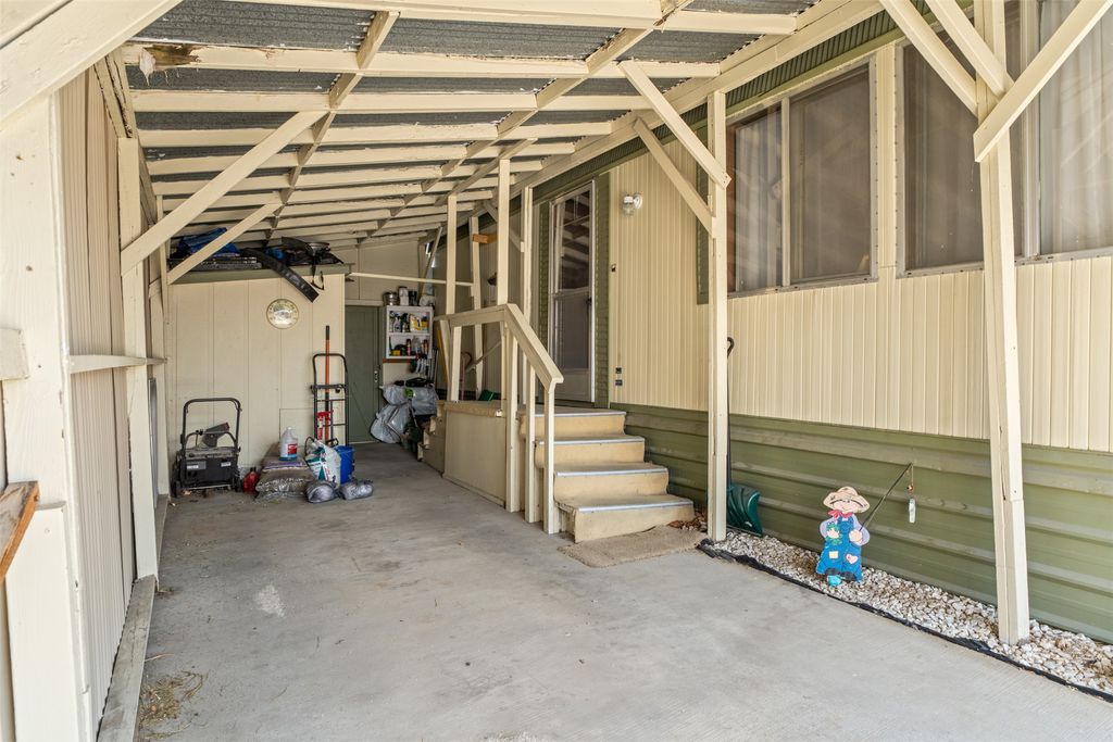 310 Harbison Drive, Hamilton, MT 59840 photo 5