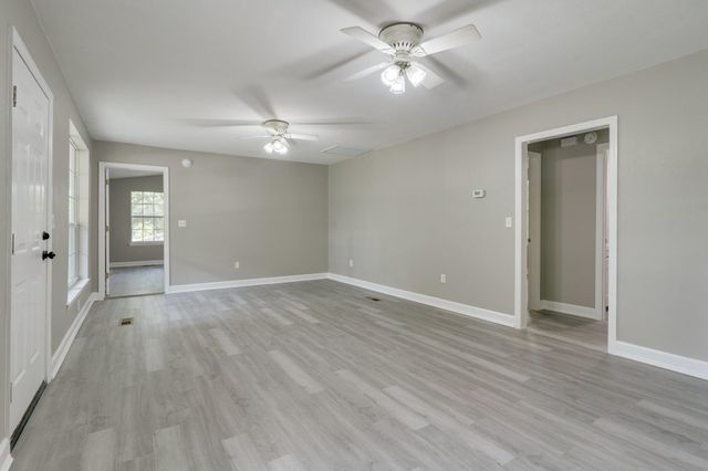 2103 Queenswood Drive, Tallahassee, FL 32303