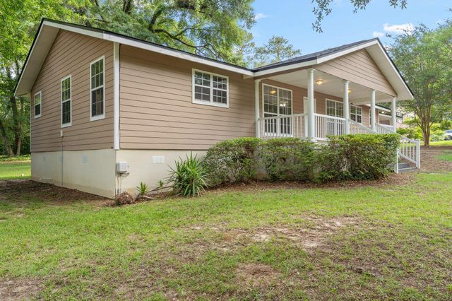 2103 Queenswood Drive, Tallahassee, FL 32303