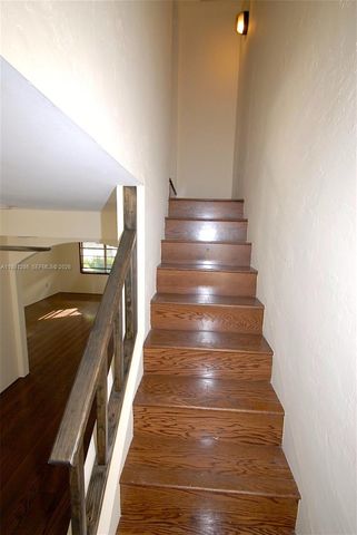 1525 Pennsylvania Ave 2, Miami Beach, FL 33139