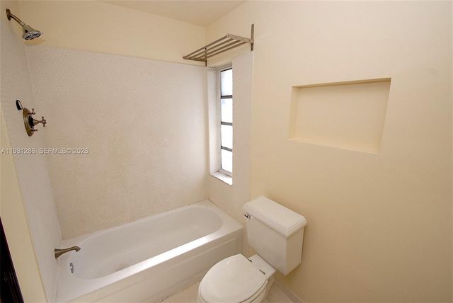 1525 Pennsylvania Ave 2, Miami Beach, FL 33139