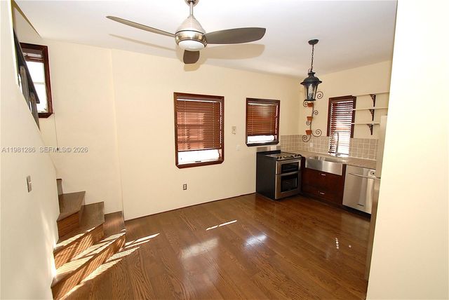 1525 Pennsylvania Ave 2, Miami Beach, FL 33139