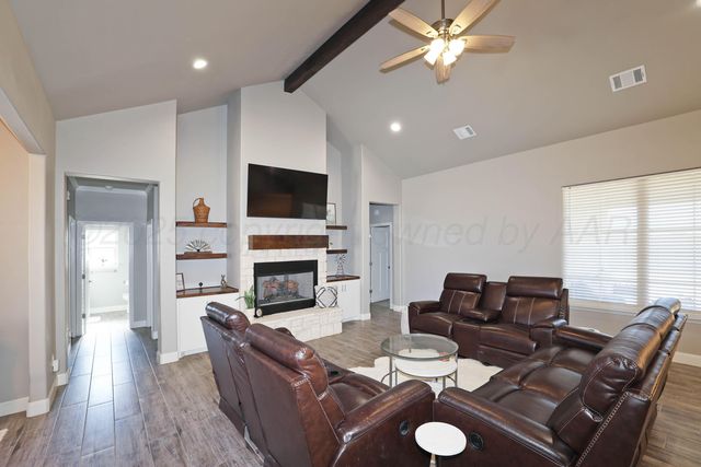 7 DANRIDGE Drive, Canyon, TX 79015