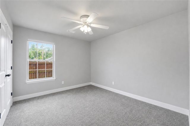 5900 NW Meade Street, Bentonville, AR 72713