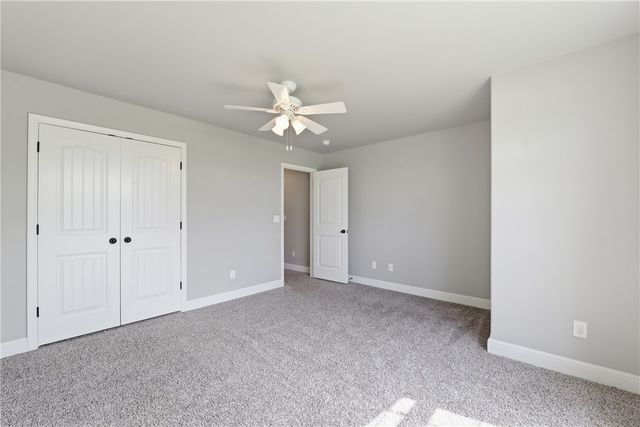 5900 NW Meade Street, Bentonville, AR 72713