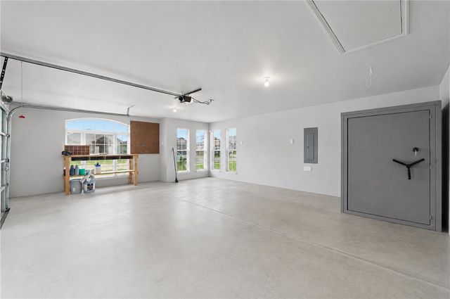 5900 NW Meade Street, Bentonville, AR 72713