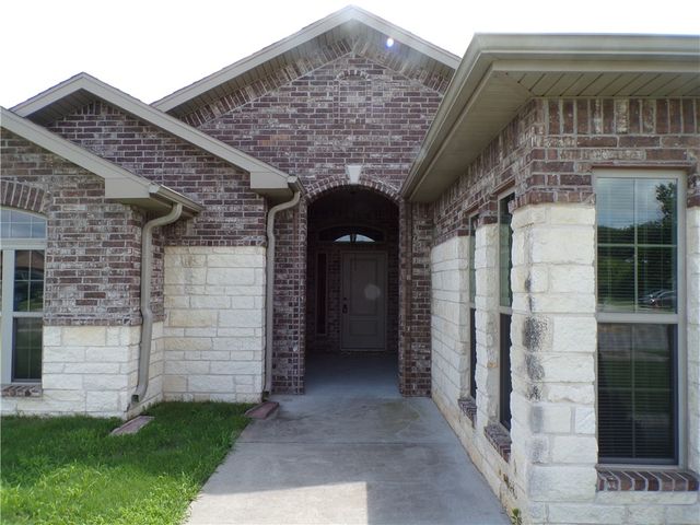 5900 NW Meade Street, Bentonville, AR 72713