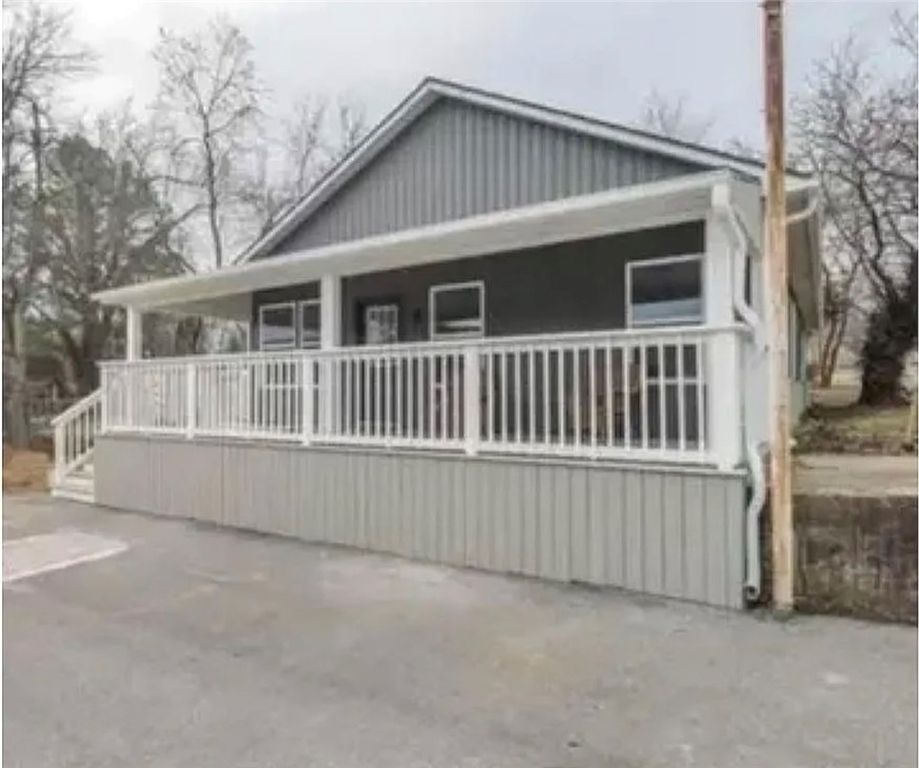 277 S Campbell Avenue, West Fork, AR 72774