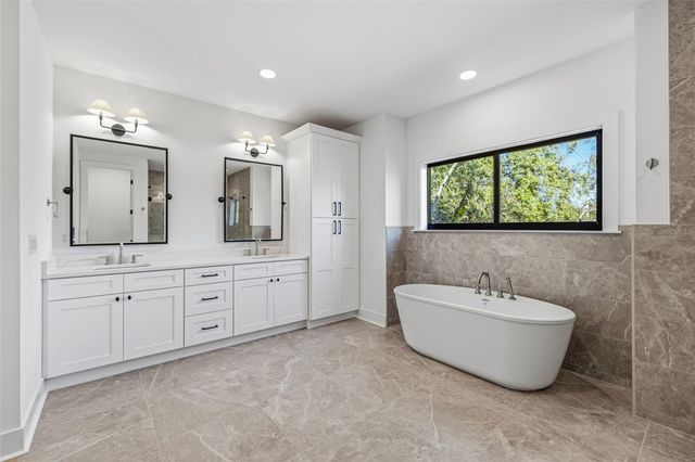 3012 S ESPERANZA AVENUE, Tampa, FL 33629