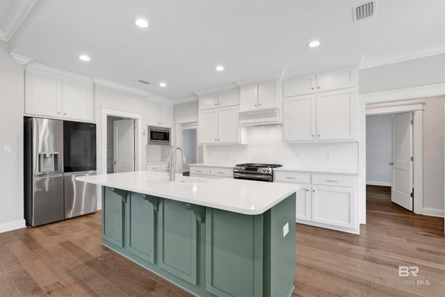 605 Sharpsburg Avenue, Fairhope, AL 36532